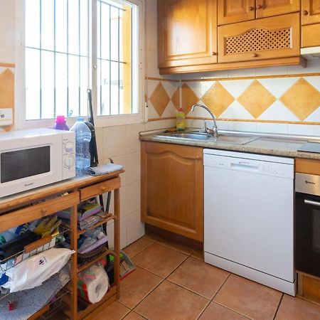 Pool-Side Townhouse In Cabo Roig Villa Orihuela Luaran gambar