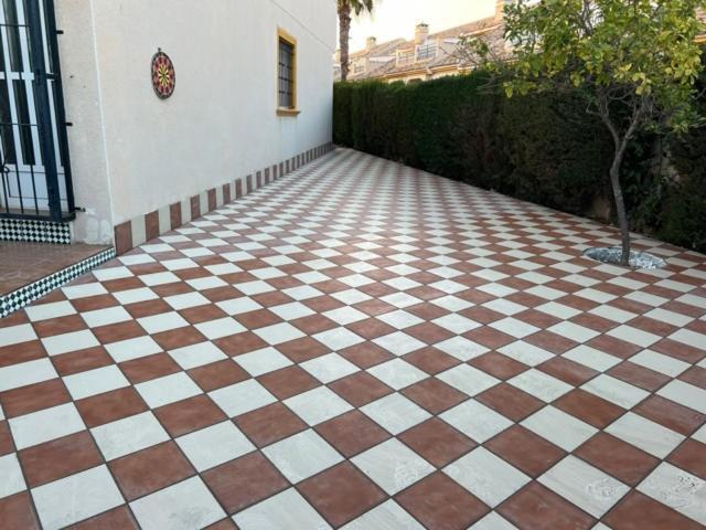 Pool-Side Townhouse In Cabo Roig Villa Orihuela Luaran gambar